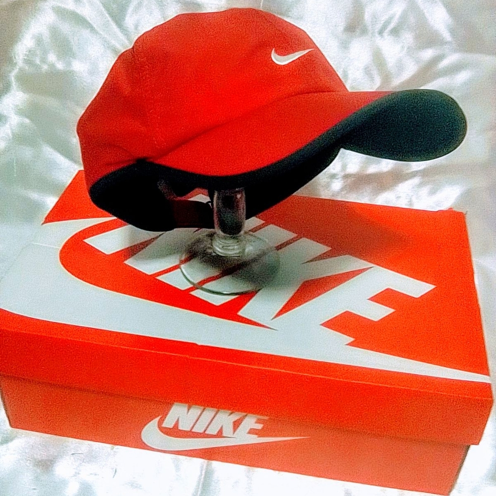 Nike Red and Black Men's Hat